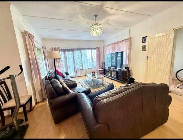 3 BEDROOM HOUSE FOR SALE IN ATHLONE